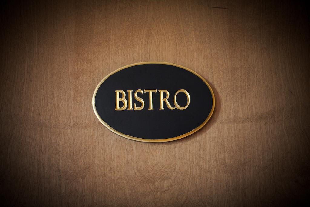 Belfry Inn And Bistro Sandwich Ngoại thất bức ảnh